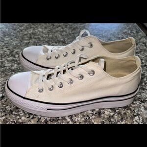 Platform converse 8.5